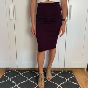 Burgundy pencil skirt Zara